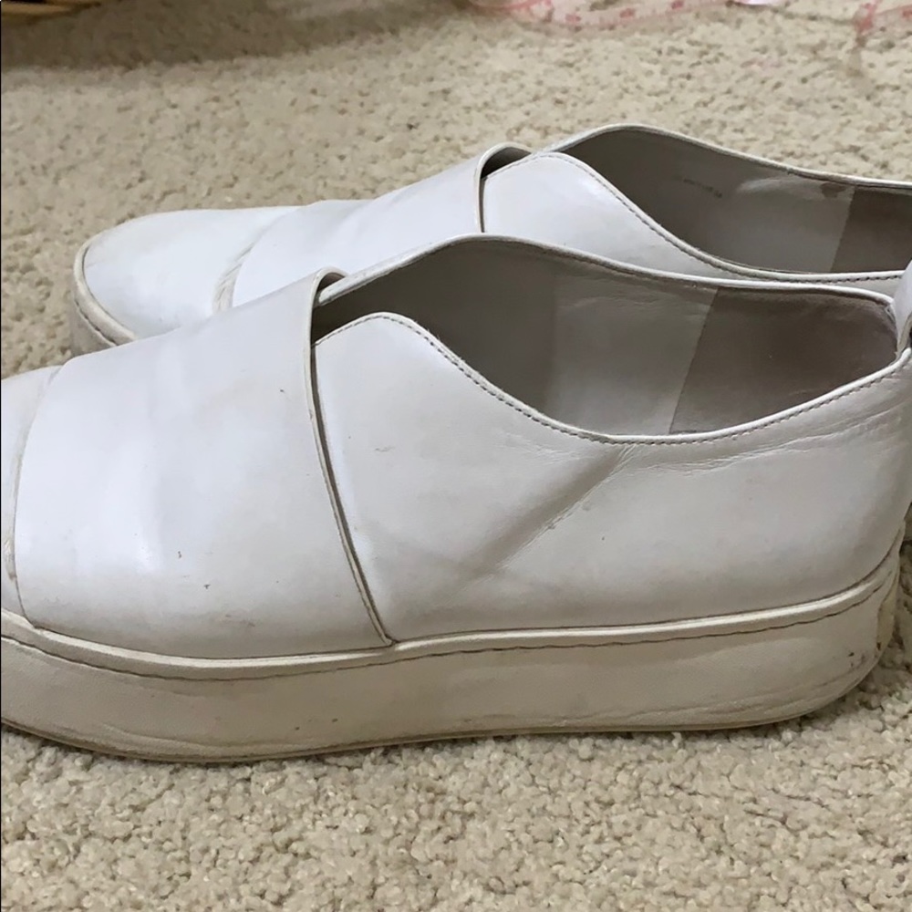 🐶Vince shoe size 8 1/2
